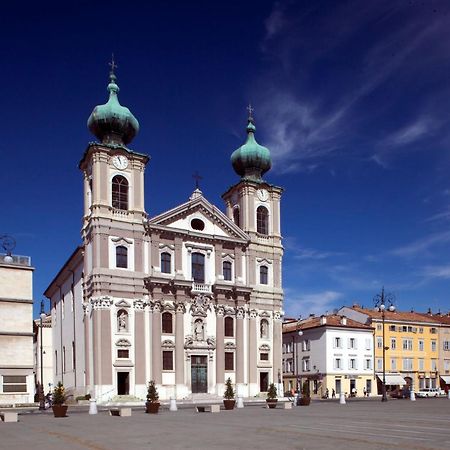 Gorizia Holiday Inn Rastello Suite Exteriér fotografie